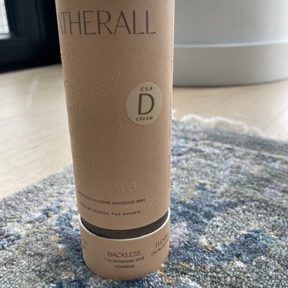 New in box, Gatherall nude stickybra size D - Picture 5 of 5